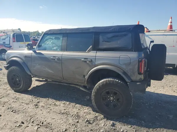 1FMDE5DHXMLA63588 2021 FORD BRONCO - Image 2