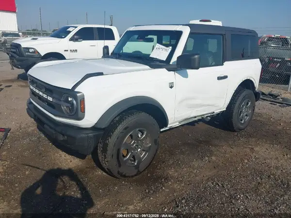 1FMDE7AH1RLB05847 2024 FORD BRONCO - Image 2