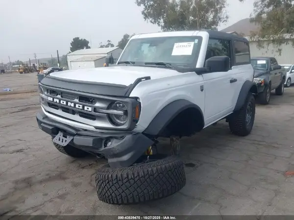 1FMDE7AH1RLB27346 2024 FORD BRONCO - Image 2