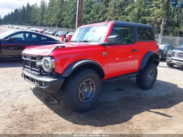 1FMDE7AH9RLB10620 2024 FORD BRONCO - Image 2