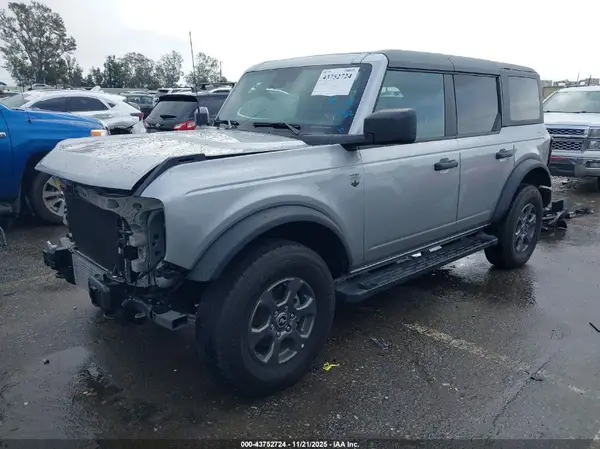 1FMDE7BH2RLA66989 2024 FORD BRONCO - Image 2