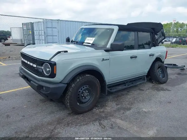 1FMDE7BH2RLA81783 2024 FORD BRONCO - Image 2