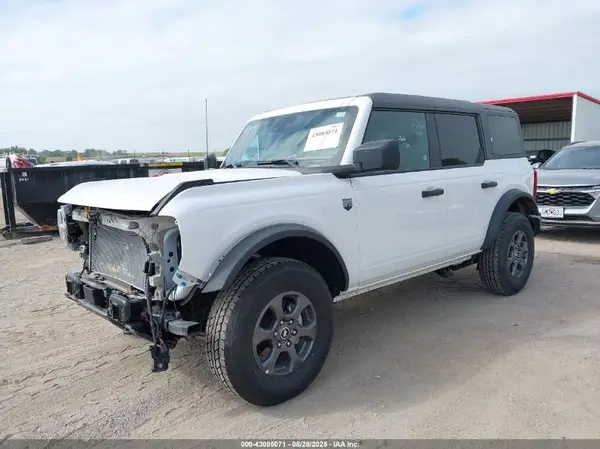 1FMDE7BH2SLA42634 2025 FORD BRONCO - Image 2