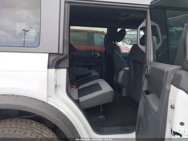 1FMDE7BH2TLA40321 2026 FORD BRONCO - Image 8