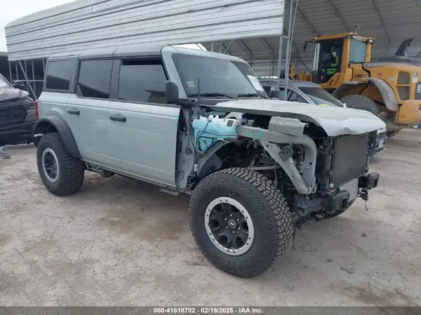 1FMDE7BH3RLA33306 2024 FORD BRONCO - Image 1