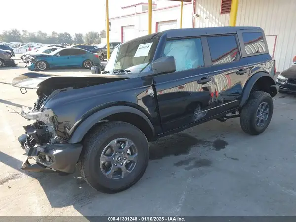 1FMDE7BH3RLB36676 2024 FORD BRONCO - Image 2