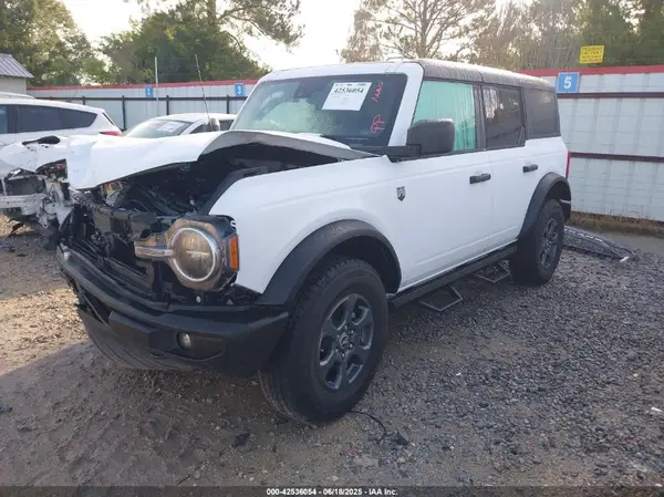 1FMDE7BH4RLB23340 2024 FORD BRONCO - Image 2