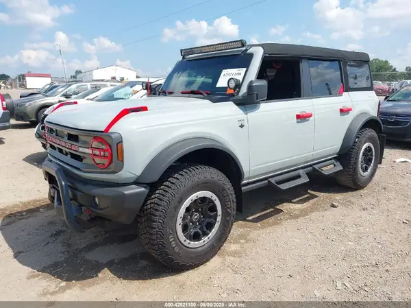 1FMDE7BH5RLA61186 2024 FORD BRONCO - Image 2