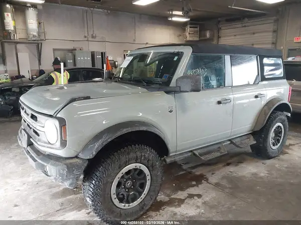 1FMDE7BH6RLA51640 2024 FORD BRONCO - Image 2
