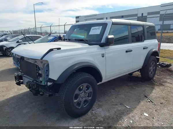 1FMDE7BH6SLB56104 2025 FORD BRONCO - Image 2