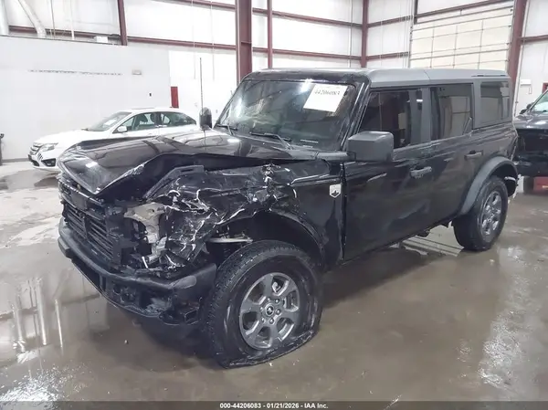 1FMDE7BH7SLB26450 2025 FORD BRONCO - Image 2