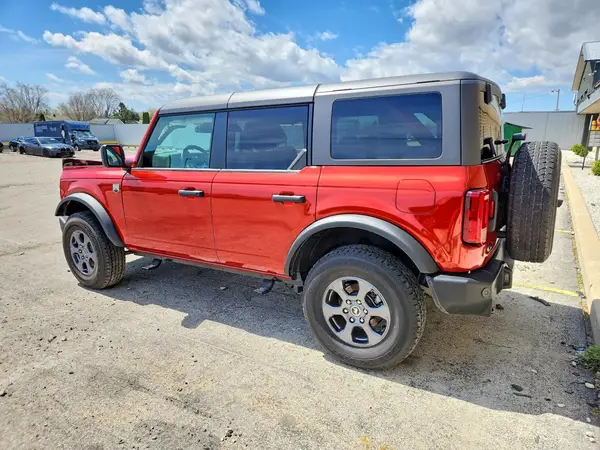 1FMDE7BH9RLB54471 2024 FORD BRONCO - Image 2