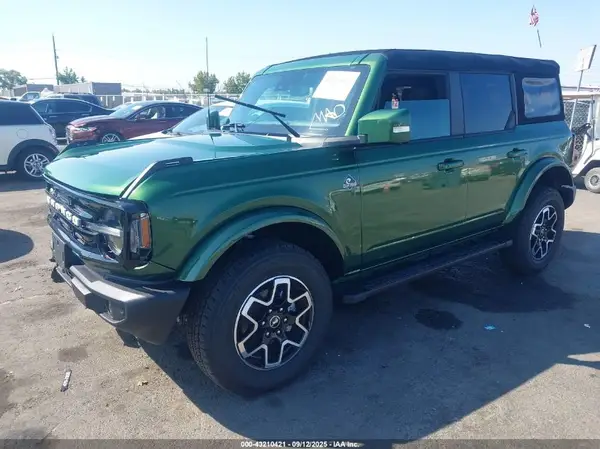 1FMDE8BH2RLA23453 2024 FORD BRONCO - Image 2