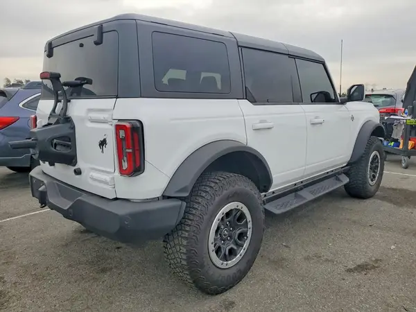 2024 FORD BRONCO COPART lot 76841835 auction photo 3