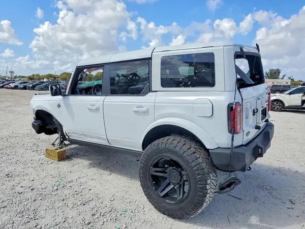 1FMDE8BH6SLB45772 2025 FORD BRONCO - Image 2