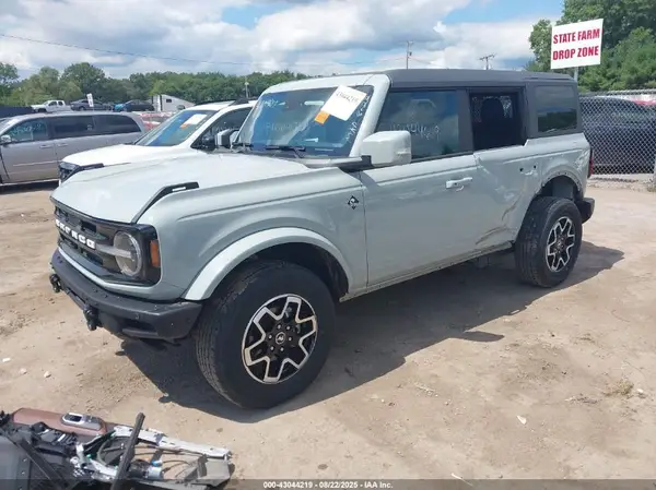 1FMDE8BH8RLA19620 2024 FORD BRONCO - Image 2