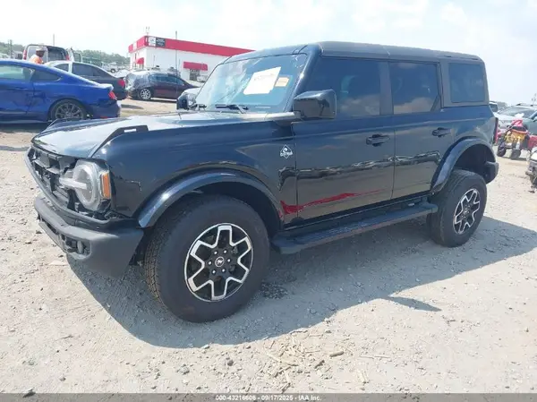 1FMDE8BH9RLB06166 2024 FORD BRONCO - Image 2