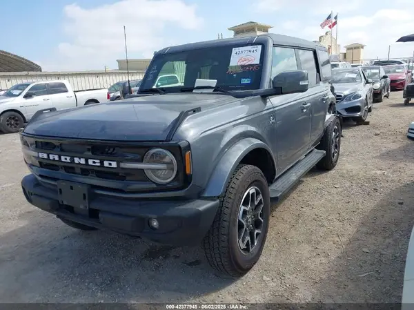 1FMDE8BHXRLA46687 2024 FORD BRONCO - Image 2