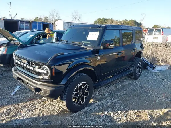 1FMDE8BHXRLB40214 2024 FORD BRONCO - Image 2