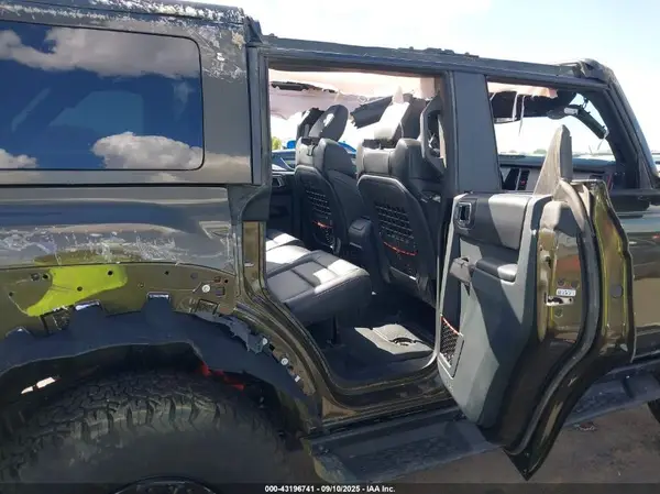 1FMEE0RR1RLB00446 2024 FORD BRONCO - Image 8
