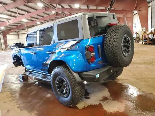 1FMEE0RR3RLA38578 2024 FORD BRONCO - Image 2