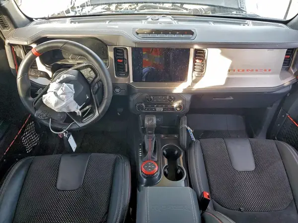 1FMEE0RR3RLA62105 2024 FORD BRONCO - Image 8