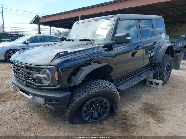 1FMEE0RR3RLA62895 2024 FORD BRONCO - Image 2