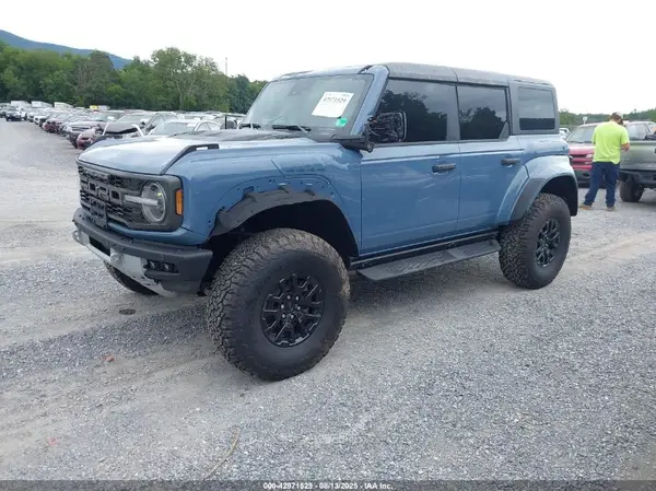 1FMEE0RR3RLB17247 2024 FORD BRONCO - Image 2