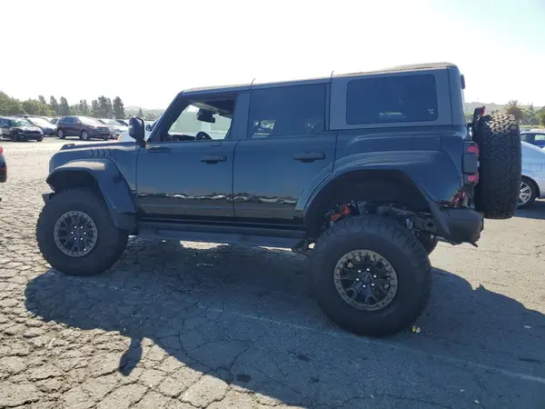 1FMEE0RR3RLB33657 2024 FORD BRONCO - Image 2