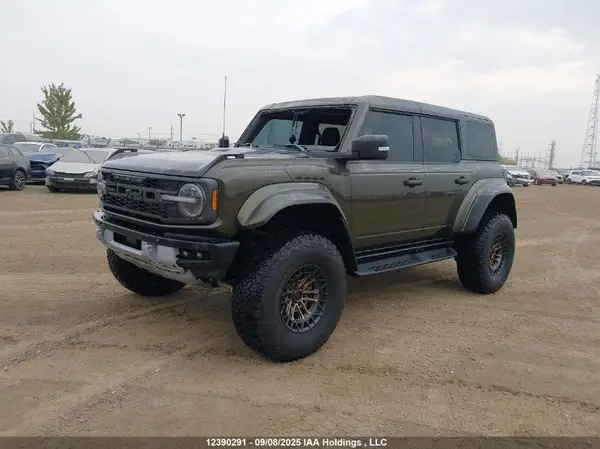 1FMEE0RR4RLA15536 2024 FORD BRONCO - Image 2