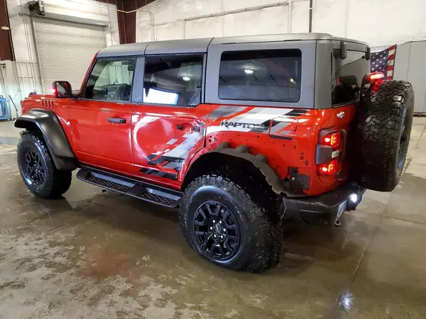 1FMEE0RR6RLA49851 2024 FORD BRONCO - Image 2