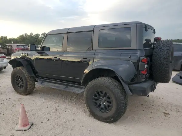 1FMEE0RR6RLA63233 2024 FORD BRONCO - Image 2