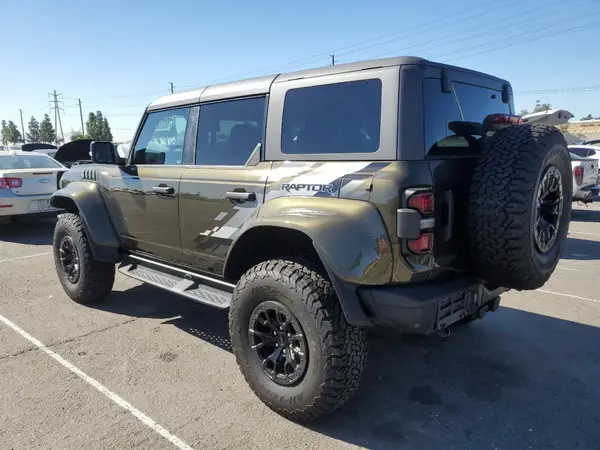 1FMEE0RR7RLB00225 2024 FORD BRONCO - Image 2