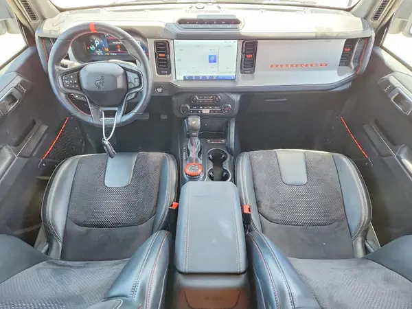 1FMEE0RR7RLB00984 2024 FORD BRONCO - Image 8
