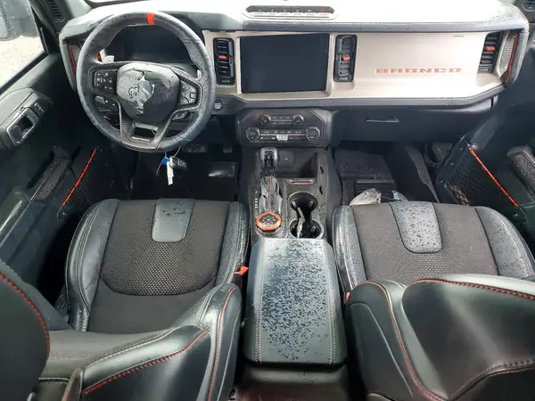 1FMEE0RR8RLA38284 2024 FORD BRONCO - Image 8