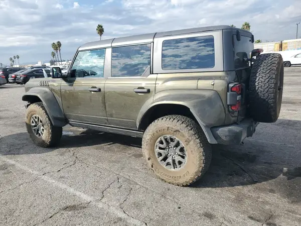 1FMEE0RR8RLA48927 2024 FORD BRONCO - Image 2