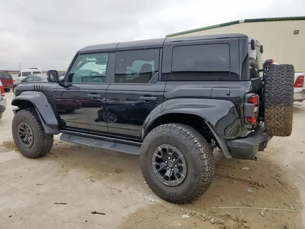 1FMEE0RR8RLB33346 2024 FORD BRONCO - Image 2