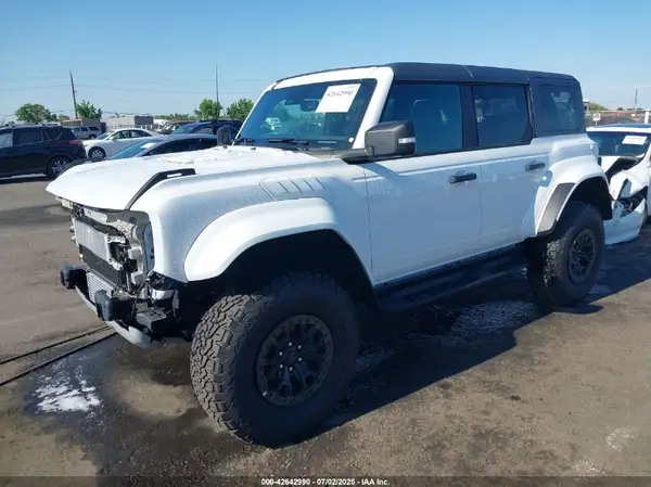 1FMEE0RR9RLB32965 2024 FORD BRONCO - Image 2