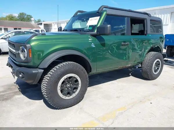 1FMEE1BH8RLA47493 2024 FORD BRONCO - Image 2