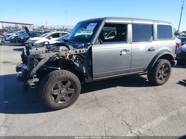 1FMEE1BP0RLA76882 2024 FORD BRONCO - Image 2