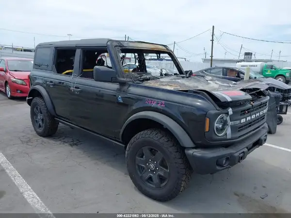 1FMEE1BP2RLA24850 2024 FORD BRONCO - Image 1