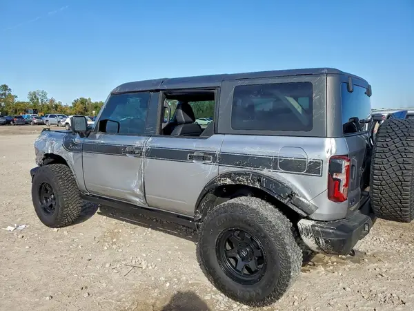 1FMEE1BP2RLB13754 2024 FORD BRONCO - Image 2