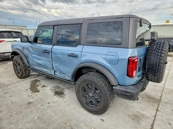 1FMEE1BP3RLB15268 2024 FORD BRONCO - Image 2