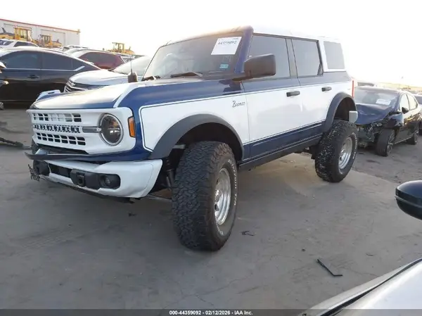 1FMEE1BP4RLA75606 2024 FORD BRONCO - Image 2