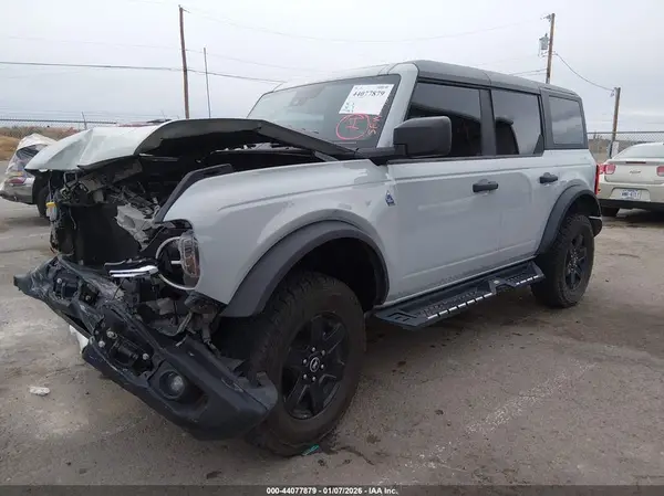 1FMEE1BPXRLA22120 2024 FORD BRONCO - Image 2