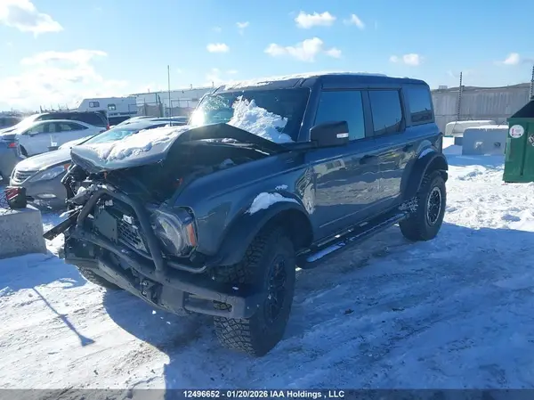 1FMEE2BP0RLA24934 2024 FORD BRONCO - Image 2