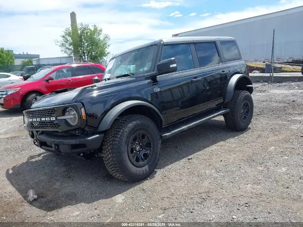 1FMEE2BP0RLA94255 2024 FORD BRONCO - Image 2