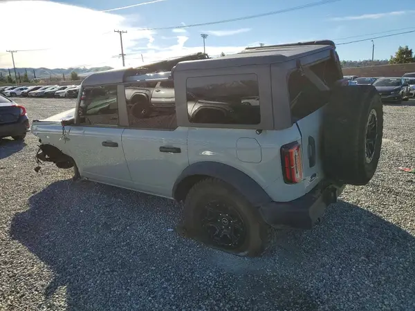 1FMEE2BP0RLB23480 2024 FORD BRONCO - Image 2