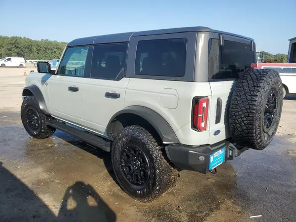 1FMEE2BP1RLB10611 2024 FORD BRONCO - Image 2