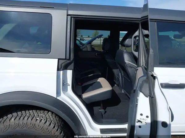 1FMEE2BP1RLB15856 2024 FORD BRONCO - Image 8